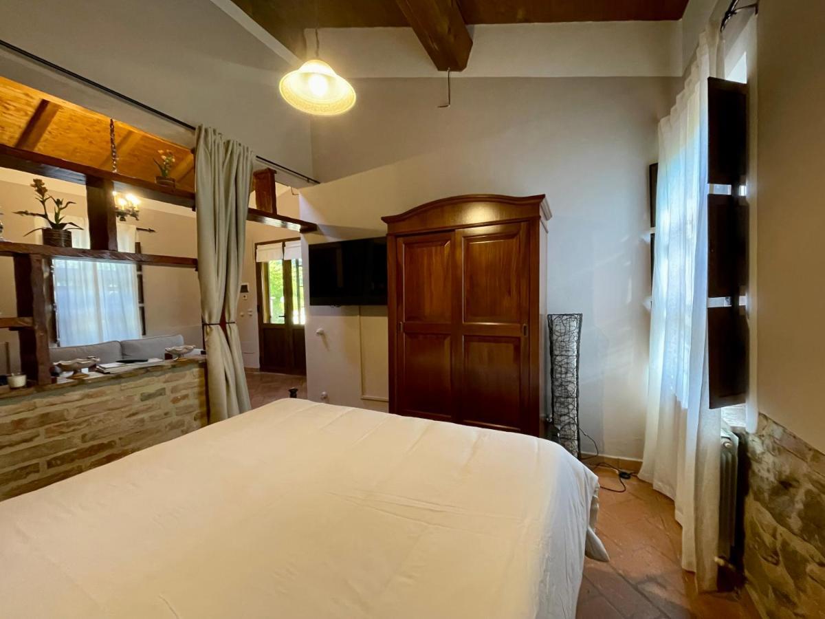Casolare Del Maestrale - M&M Holiday House Perugia Bagian luar foto